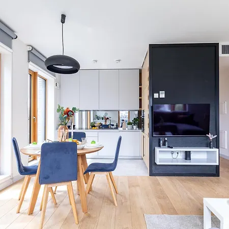 Apartamento Mia Okrzei National Stadium Area With Parking And Ac *