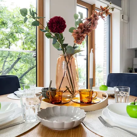 Mia Okrzei National Stadium Area With Parking And Ac *